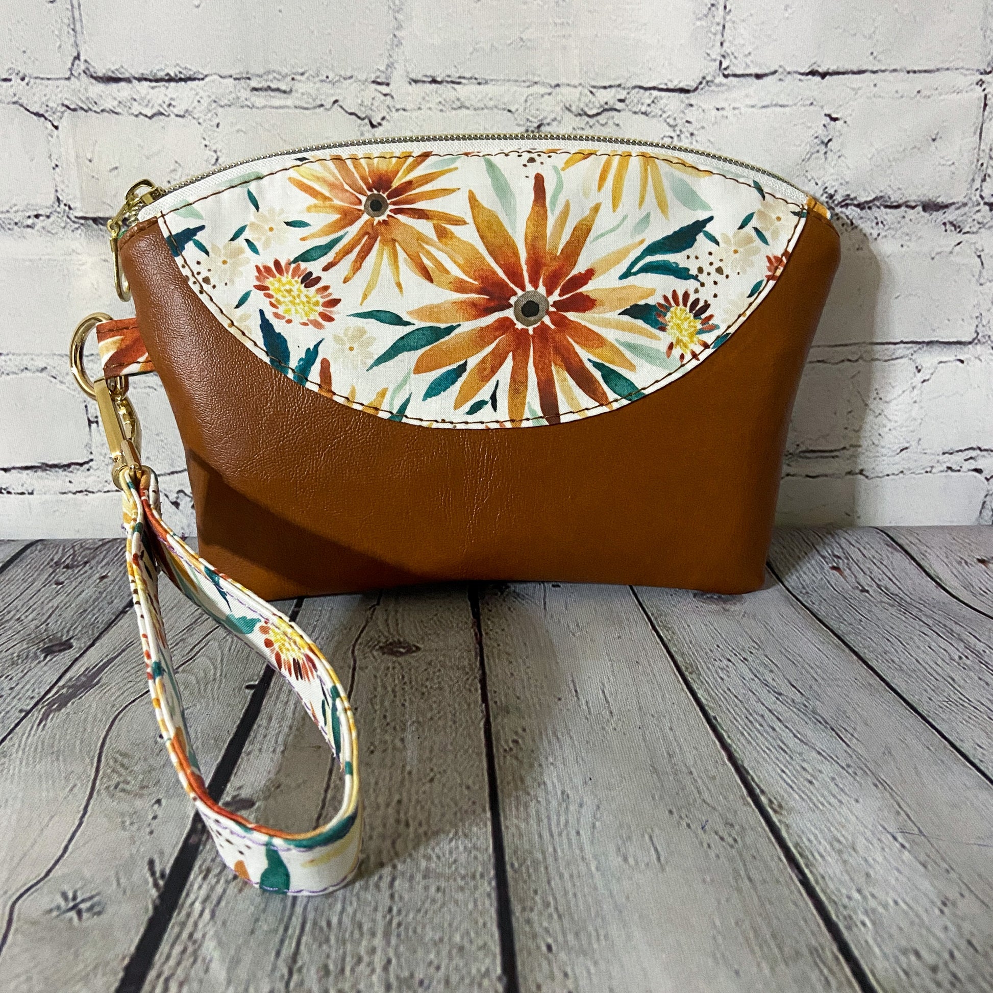 Instant Download PDF Sewing Pattern Lola Crossbody 